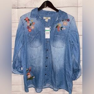 Embroidered Floral Denim Shirt- Size Large